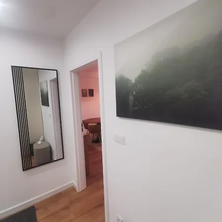 Galeria 3 Lustra קטוביץ