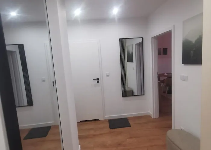 Galeria 3 Lustra Daire Katoviçe