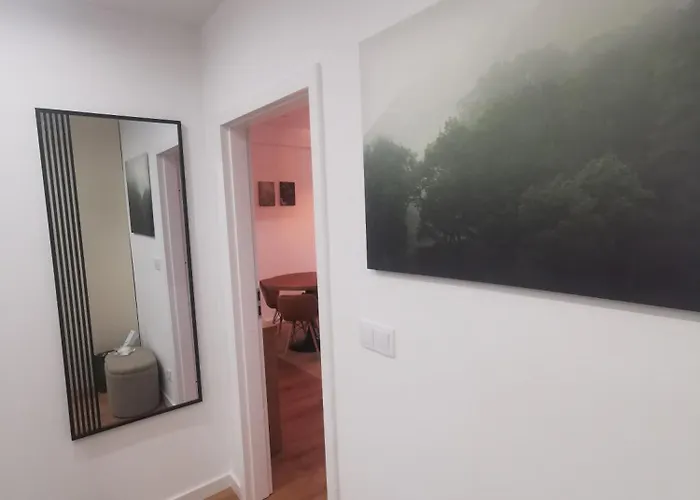 Galeria 3 Lustra קטוביץ