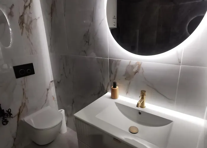 Galeria 3 Lustra Daire